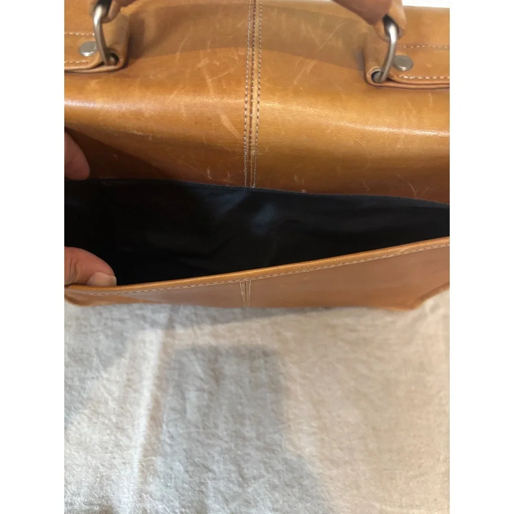 Vintage Tan Rich Leather Briefcase Bag PORT Incorporated Timeless, Academia